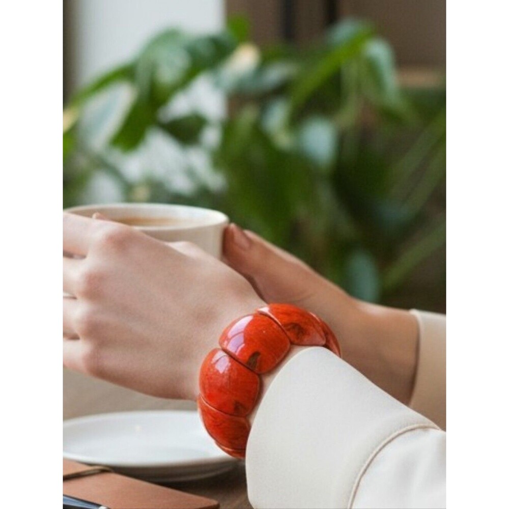 Women's Red Statement Stretch Bangle Bracelet - NIP - Picture 4 of 5